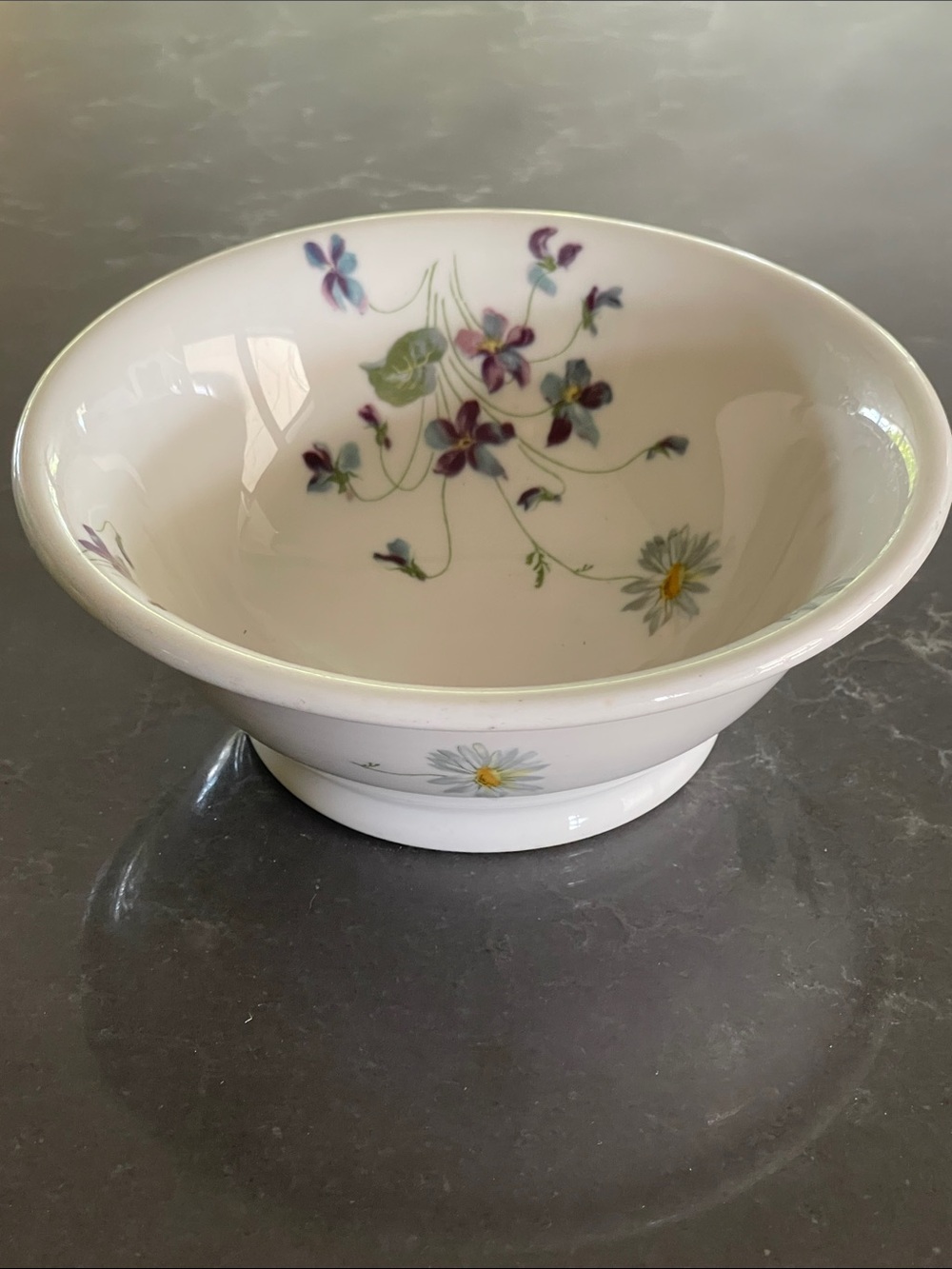 Syracuse Violets and Daisies Chicago Burlington and Quincy Pedestal Bowl